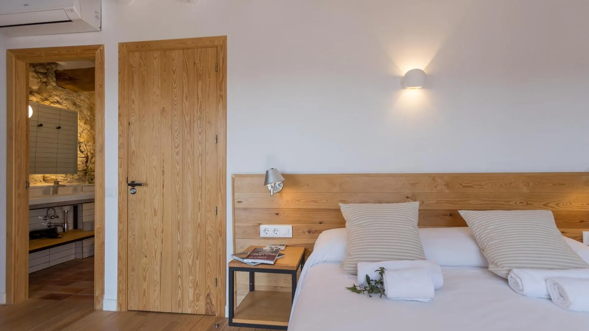 Villa Casa Rural Boutique - Ca Bolo Pinell de Bray España